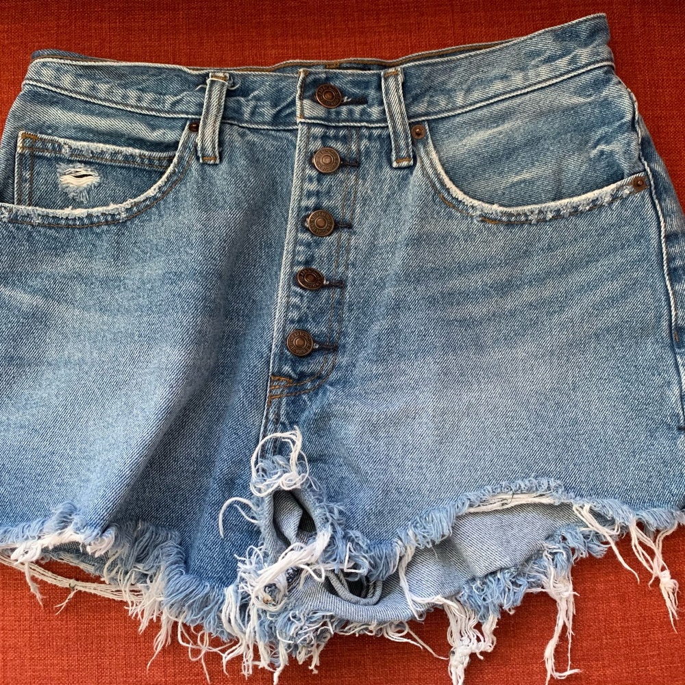 Abercrombie and Fitch 30/10 medium wash denim short